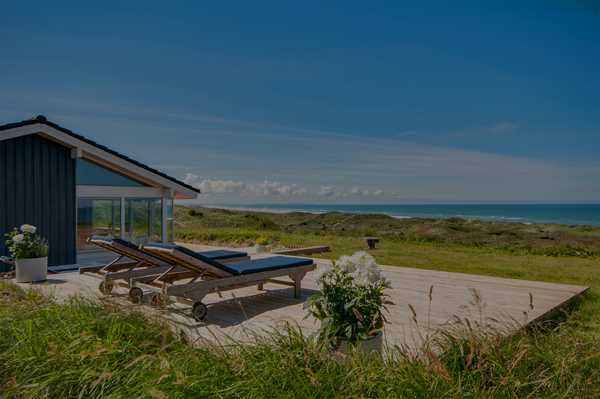 Featured houses of the month