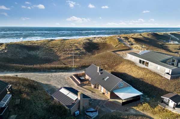 Featured houses of the month